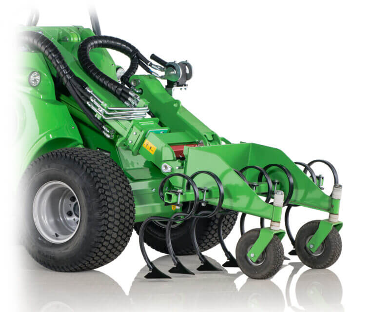 Cultivateur frontal